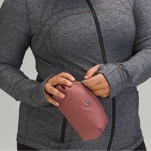 Lululemon Feeling Ready Pouch *Mini *Spiced Chai